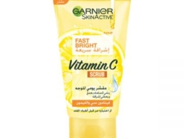 Garnier Fast Bright Facewash Scrub 150ml