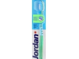 Jordan Target Medium Toothbrush