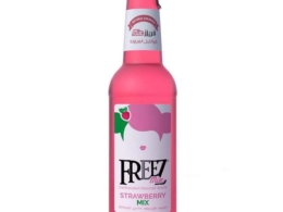 Soft drink strawberry strawberry cocktail flavor 275 ml